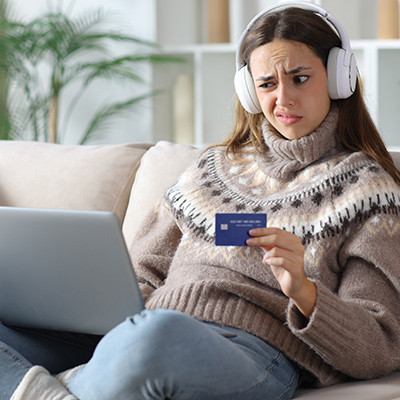 How to tell if you are being scammed 400x400px